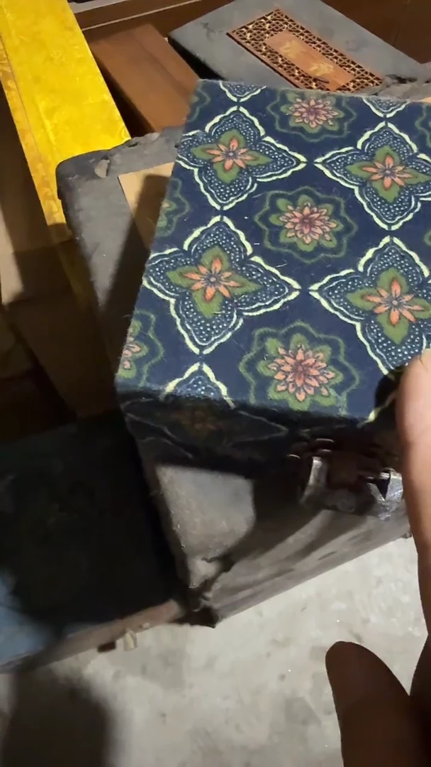 木闪电购链接精品摆件巴库开