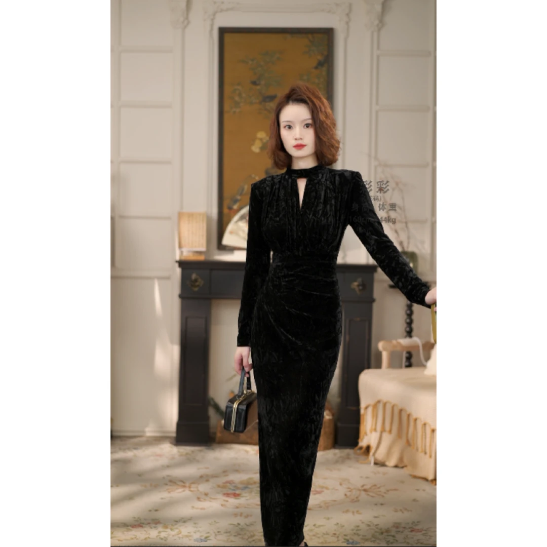 彩彩家【美人姬】秋冬款日常高级黑色优雅收腰气质修身优雅连衣裙