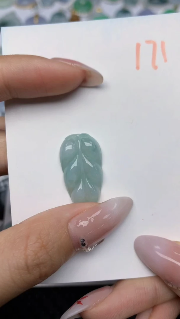【闪购商品】翡翠颈饰未镶嵌天然翡翠a货