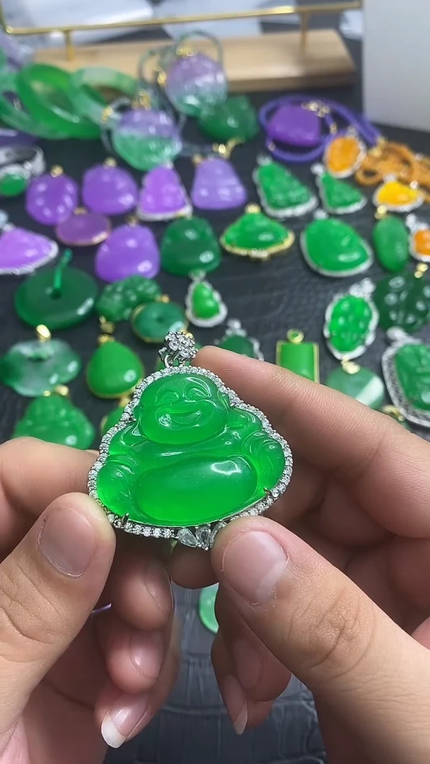 颈饰银S925镶嵌翡翠S034