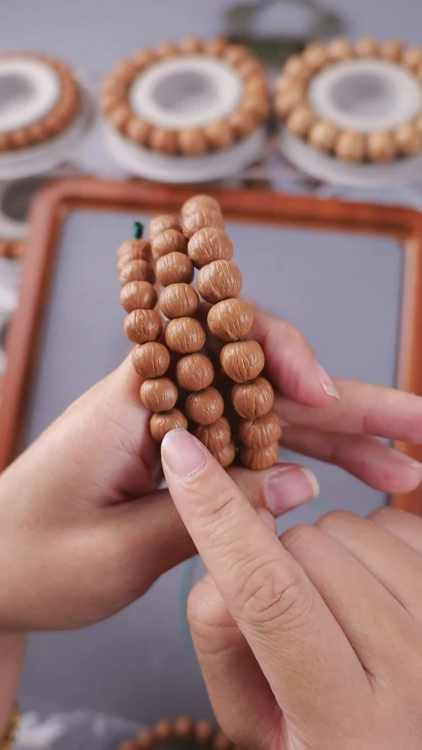 手串猴头核桃半**羊双鳍南瓜【精挑精卡】11+小手持闪购预定108