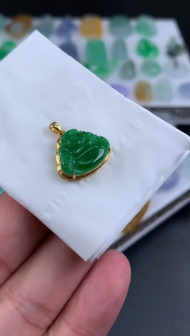 【闪购商品】翡翠颈饰18K金镶嵌翡翠