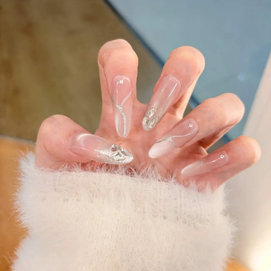 Q-《桃雾碎银》-纯手工穿戴甲