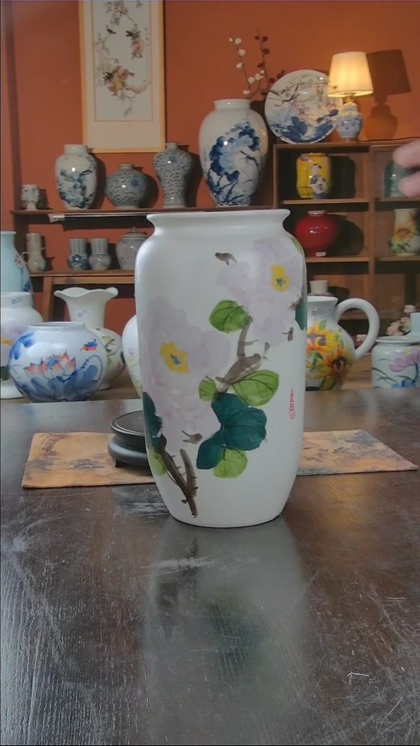 摆件景德镇纯手工手绘花器摆件