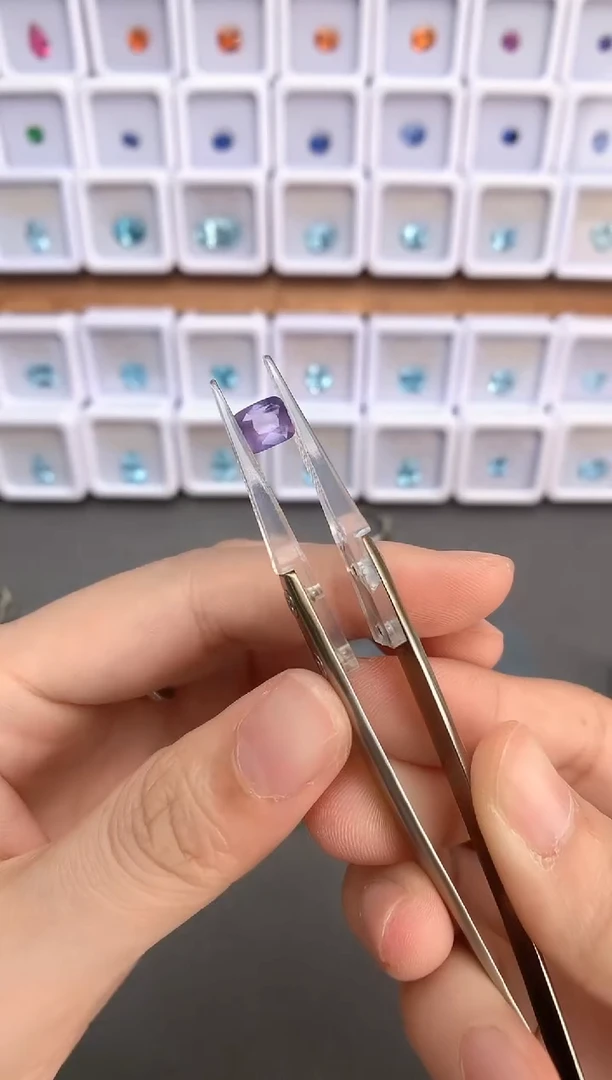未镶嵌裸石定制尖晶石1.48ct 12070
