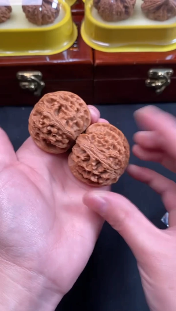 把件文玩核桃苹果园42尺c098