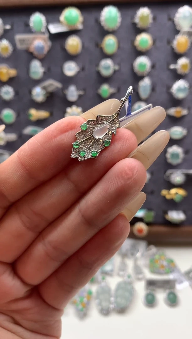 吊坠(不含链)银S925镶嵌翡翠23