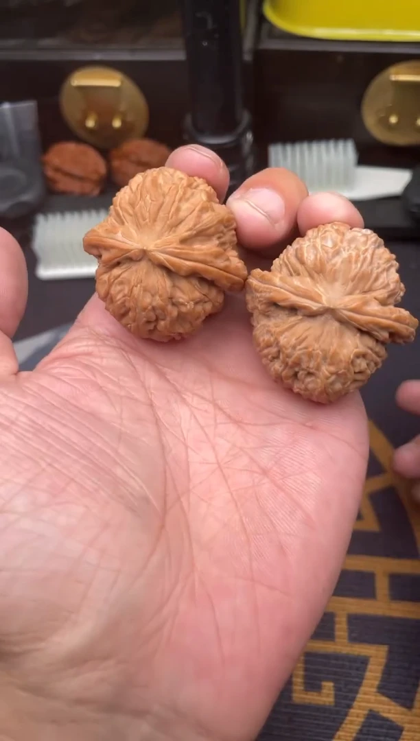 吊坠文玩核桃白狮子39