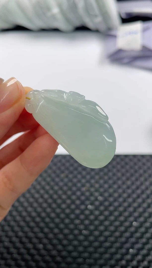 颈饰未镶嵌翡翠8101 福瓜