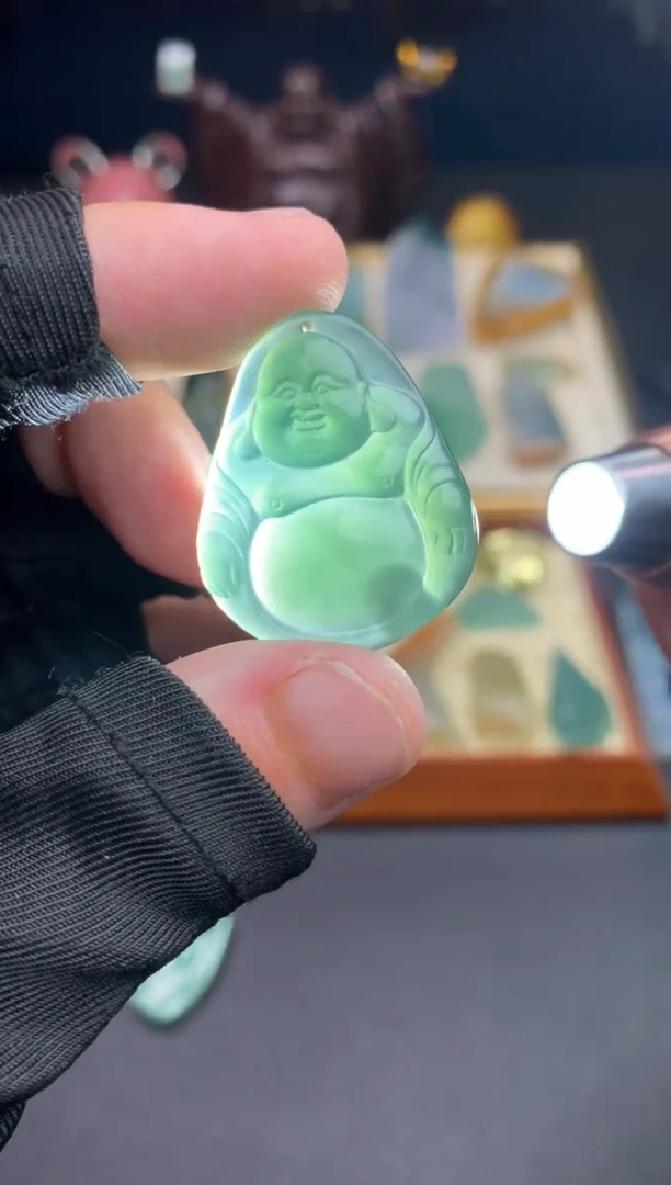 未镶嵌定制翡翠婷*天然翡翠佛公