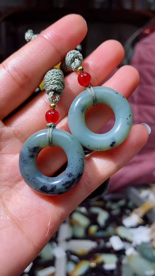 【闪购商品】和田玉挂件未镶嵌1111多样性发货 拍一发一