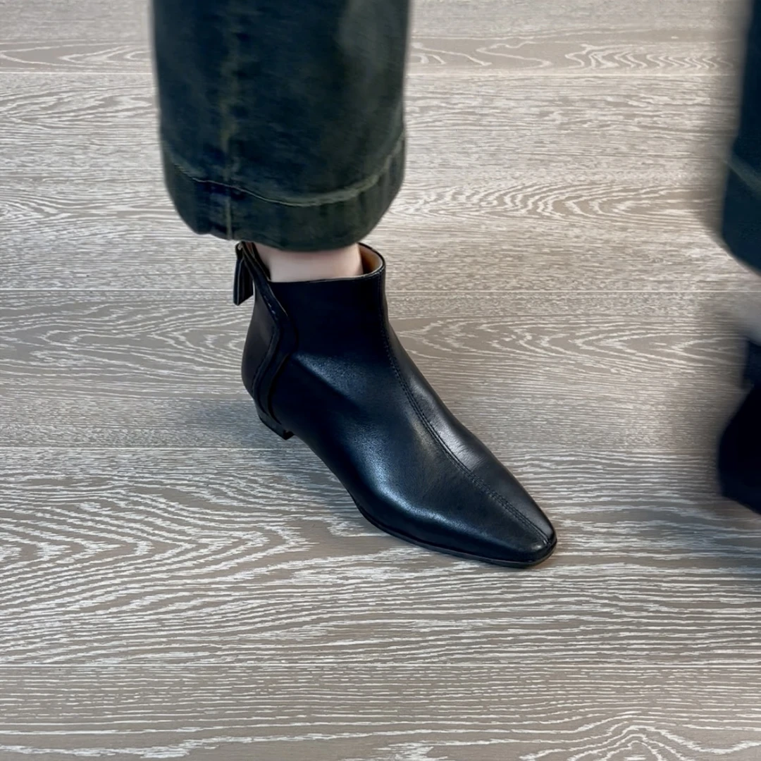 3CM头层羊皮磨砂冬休闲冬季尖头短靴保暖低跟靴子平底女靴百搭