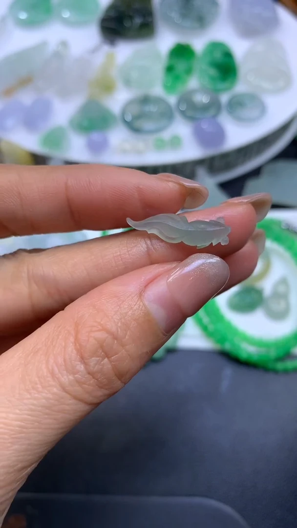 【闪购商品】定制翡翠未镶嵌翡翠