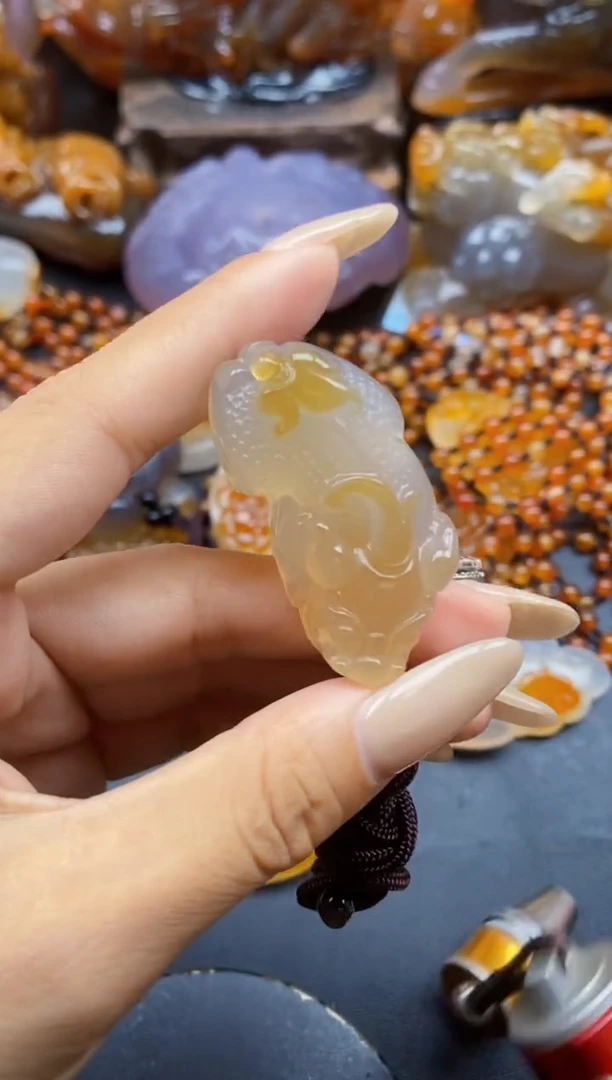 玛瑙/玉髓颈饰未镶嵌ll