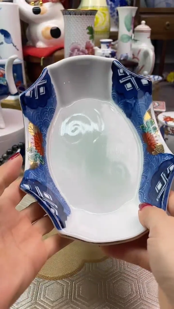 【闪购商品】盘日产高足异形钵