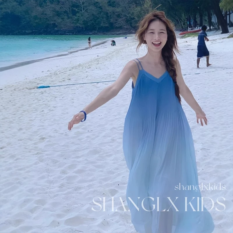 女童仙气飘飘裙子2025新款夏季儿童连衣裙海边度假吊带沙滩裙洋气