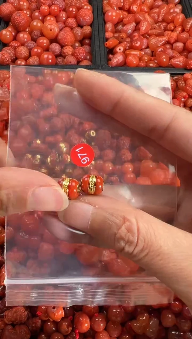 【闪购商品】南红玛瑙颈饰未镶嵌1