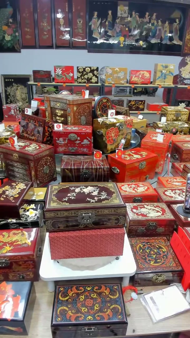【闪购商品】28黑加红双层手推漆石榴图升级款