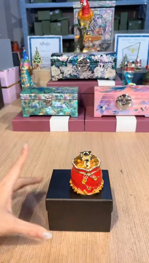 【闪购商品】杯250红色聚宝盆