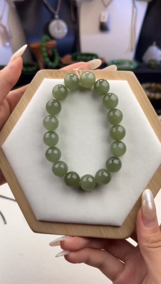 未镶嵌手串和田玉1580