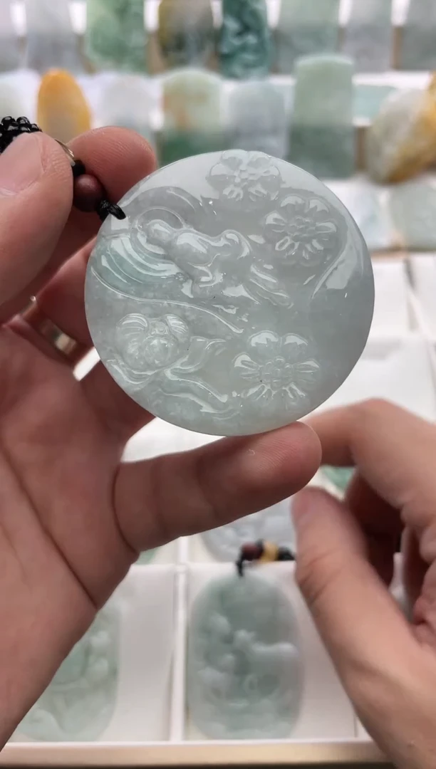 【闪购商品】翡翠颈饰未镶嵌..../2/17/ 56