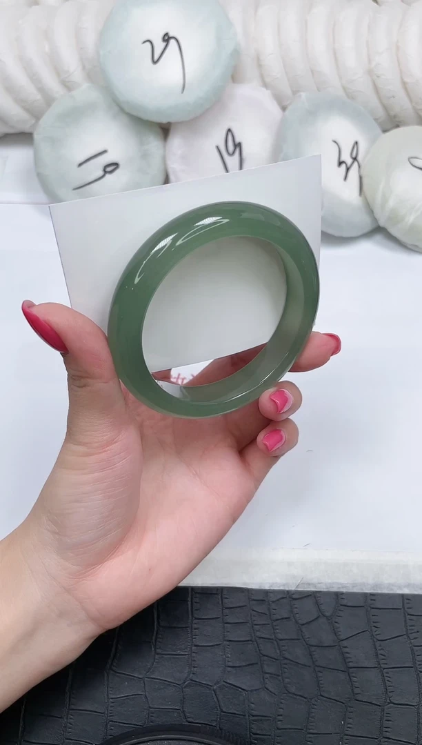 未镶嵌手镯石英质玉37-60