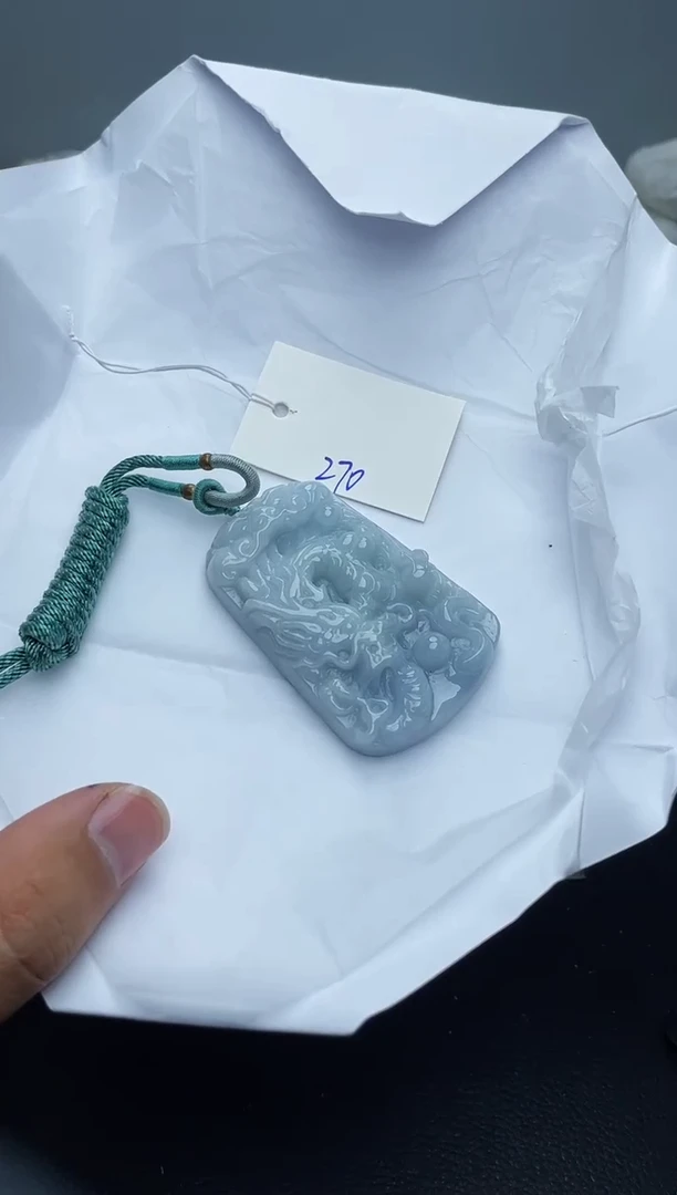 未镶嵌手镯翡翠270