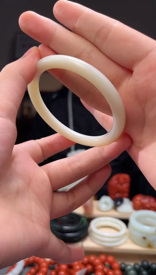 颈饰未镶嵌和田玉杨**859/60