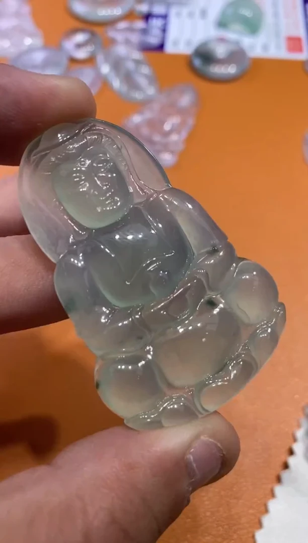 【闪购商品】翡翠吊坠(不含链)未镶嵌观音7800