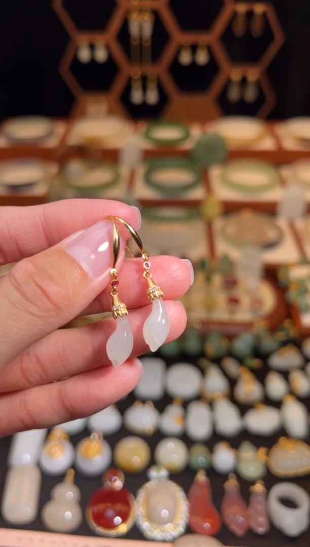 银S925镶嵌和田玉耳饰福利