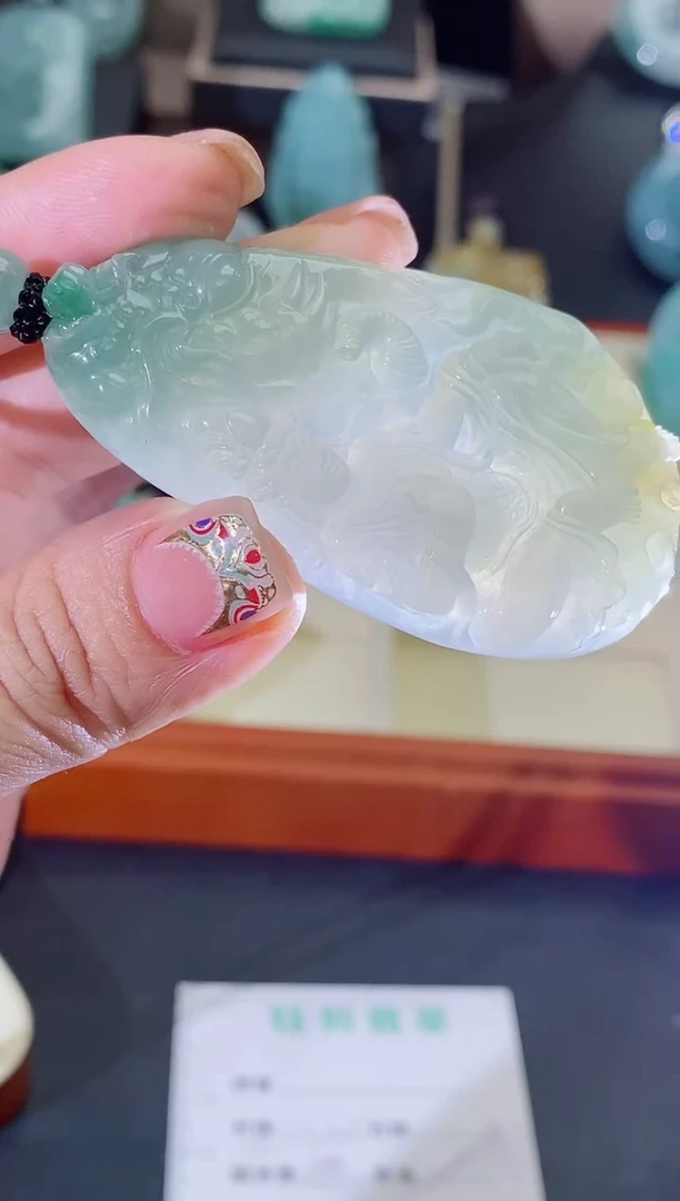 颈饰未镶嵌翡翠缅甸天然翡翠