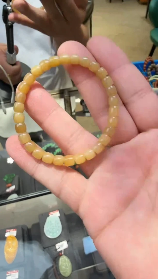 和田玉未镶嵌颈饰亏米福利