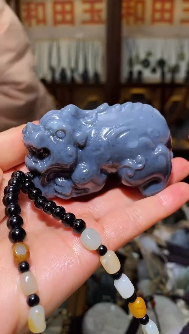 未镶嵌和田玉把件1