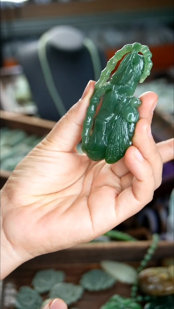 颈饰未镶嵌和田玉（碧玉）万*001
