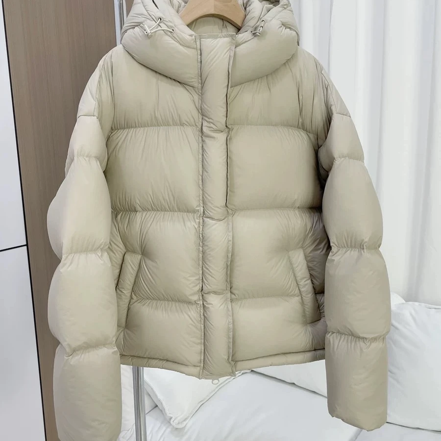 2024新款95%轻奢白鸭绒蓬松保暖服ins连帽外套短款羽绒服女秋冬款