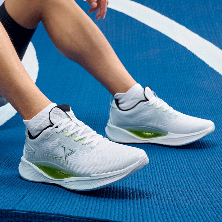 特步驰风8.0丨跑鞋男女同款轻便减震回弹跑步鞋网面透气运动鞋