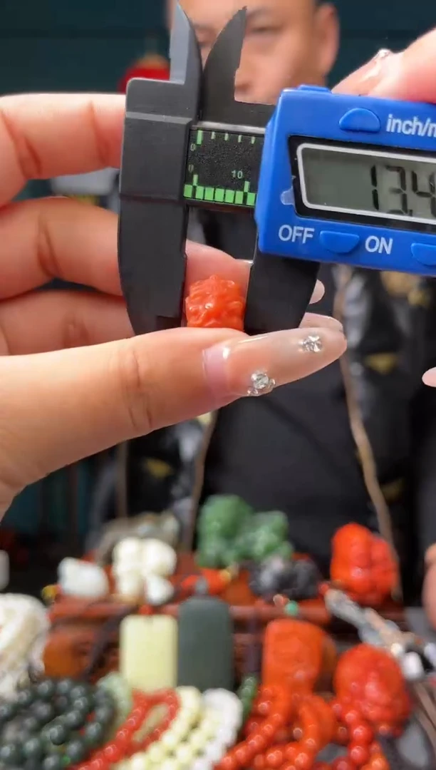 【闪购商品】南红玛瑙颈饰未镶嵌配饰2