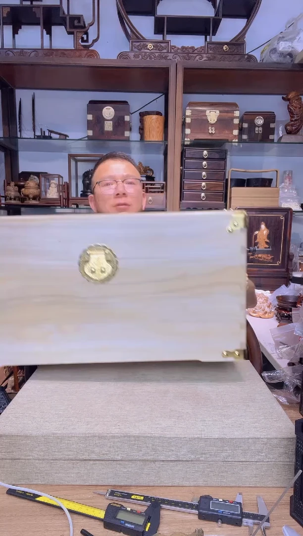 乌木类书架233香樟木翻盖盒60*35*30