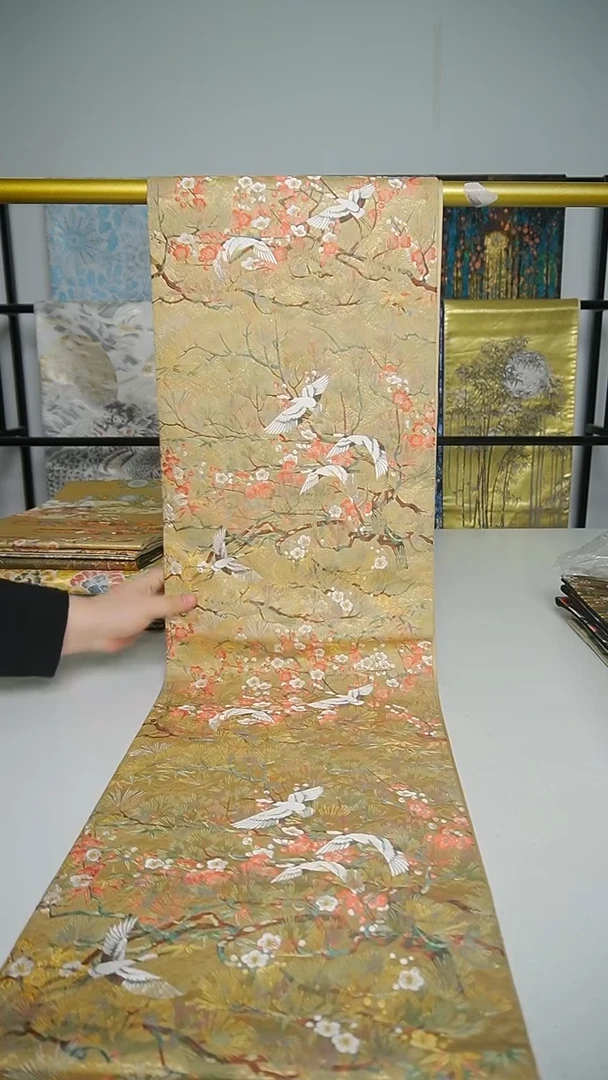 织绣织锦32梅花仙鹤