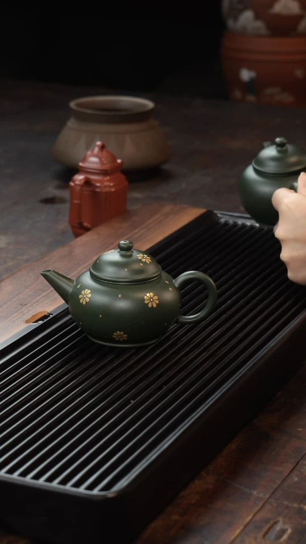 茶壶紫砂粪**蛆洒金水平