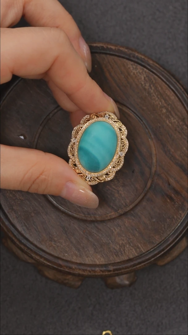 【闪购商品】绿松石挂饰18K金镶嵌1