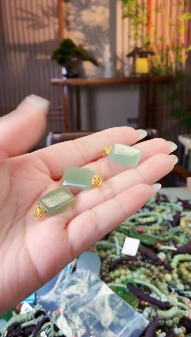 颈饰未镶嵌和田玉多样性发货拍一发一