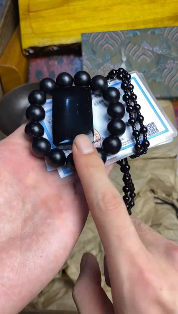 未镶嵌和田玉（墨玉）挂件主播推荐主播推荐