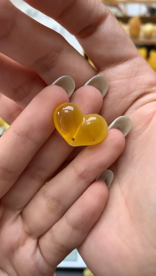 琥珀未镶嵌珠宝奇石040琥珀蜜蜡微瑕