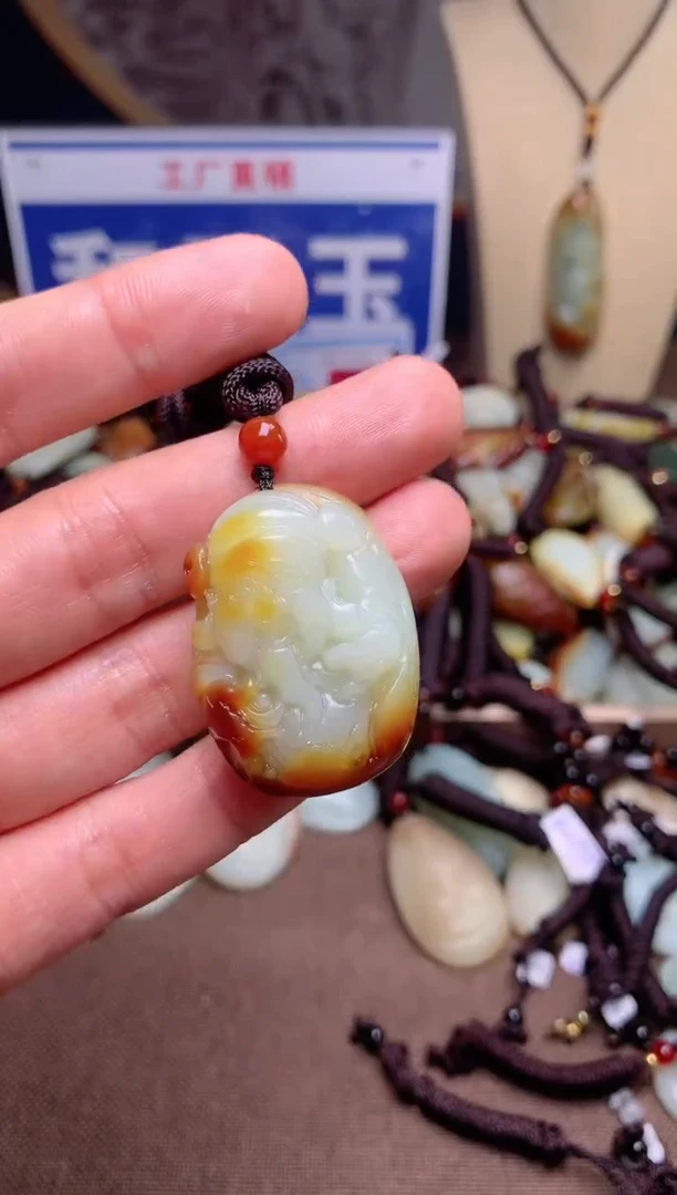 【闪购商品】和田玉颈饰未镶嵌1