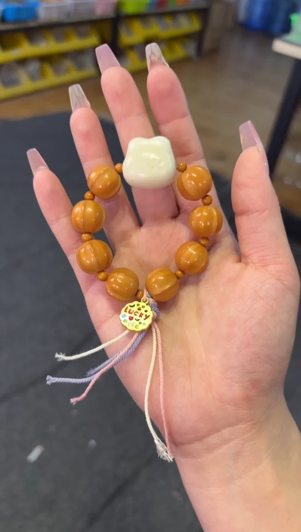 【闪购商品】菩提根/象牙果吊坠    猴头luck兔手捻