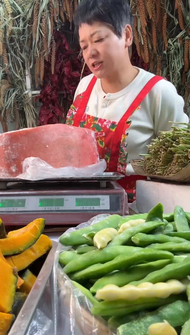 中国大陆前槽肉11斤3左右