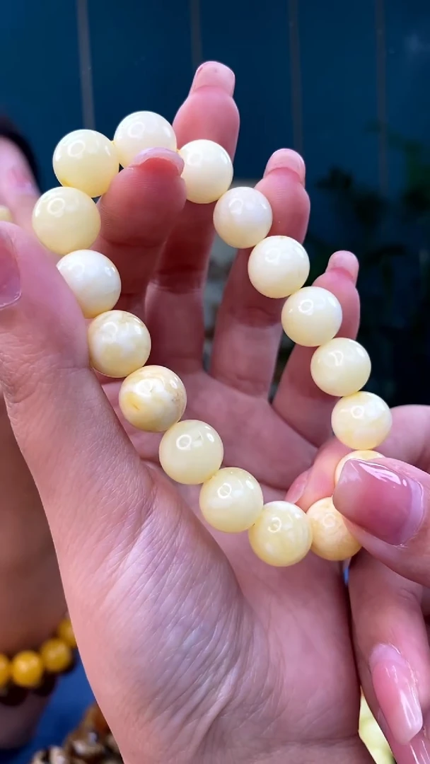 裸石琥珀未镶嵌11/25多样性发其一微瑕165