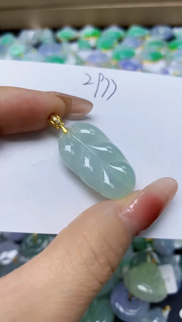 翡翠未镶嵌颈饰 天然缅甸翡翠A货