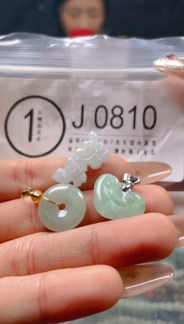 【闪购商品】翡翠颈饰未镶嵌/J/翡翠A货一图一物